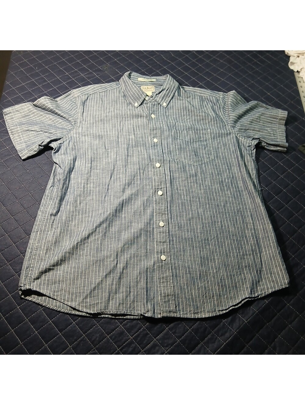 L.L.Bean Classic Button Shirt Men's XL Blue Striped Cotton Short Sleeve